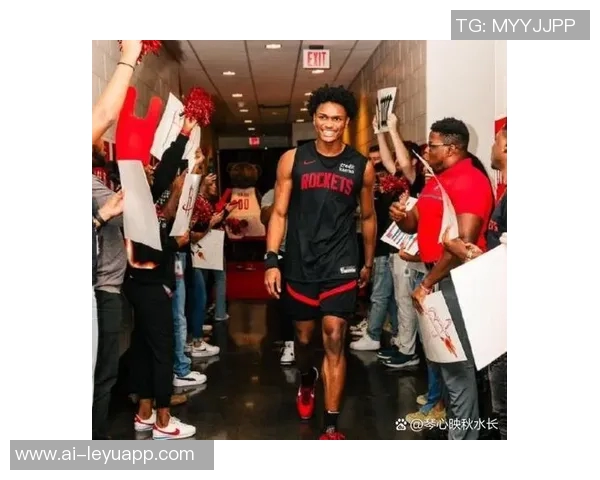 火箭队在无范弗里特的情况下上赛季战绩平平本赛季表现明显提升