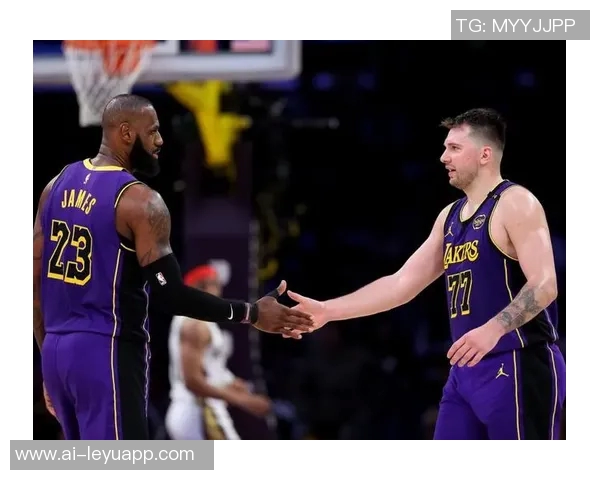 东契奇喜迎第二女儿命名为马特奥奥斯汀东契奇传递幸福时刻