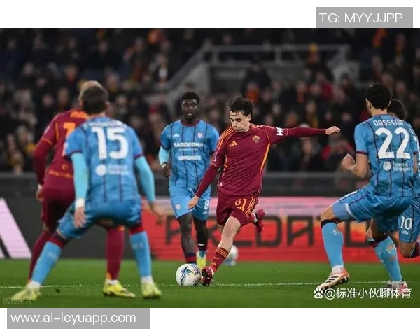 马伦欣喜梅开二度自谦不及巴斯滕称其为传奇球员 马伦欣喜梅开二度自谦不及巴斯滕称其为传奇球员