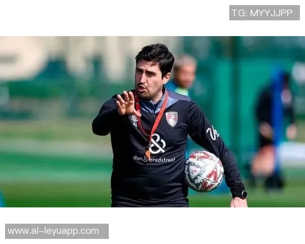 伯恩茅斯期待巴西19岁小将拉扬本周末完成签约事宜 伯恩茅斯期待巴西19岁小将拉扬本周末完成签约事宜