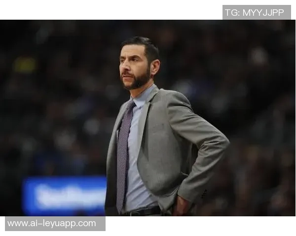 黄蜂主帅回忆三球相撞瞬间称自己当时走神了但球员全力以赴