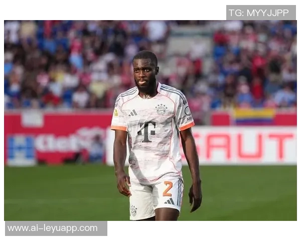 塞尔电台消息：皇马锁定于帕为新援因拜仁续约谈判失败